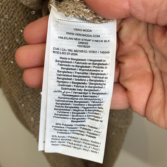 🆕 Vero Moda Leilani Knit V Neck Dress - Picture 7 of 7